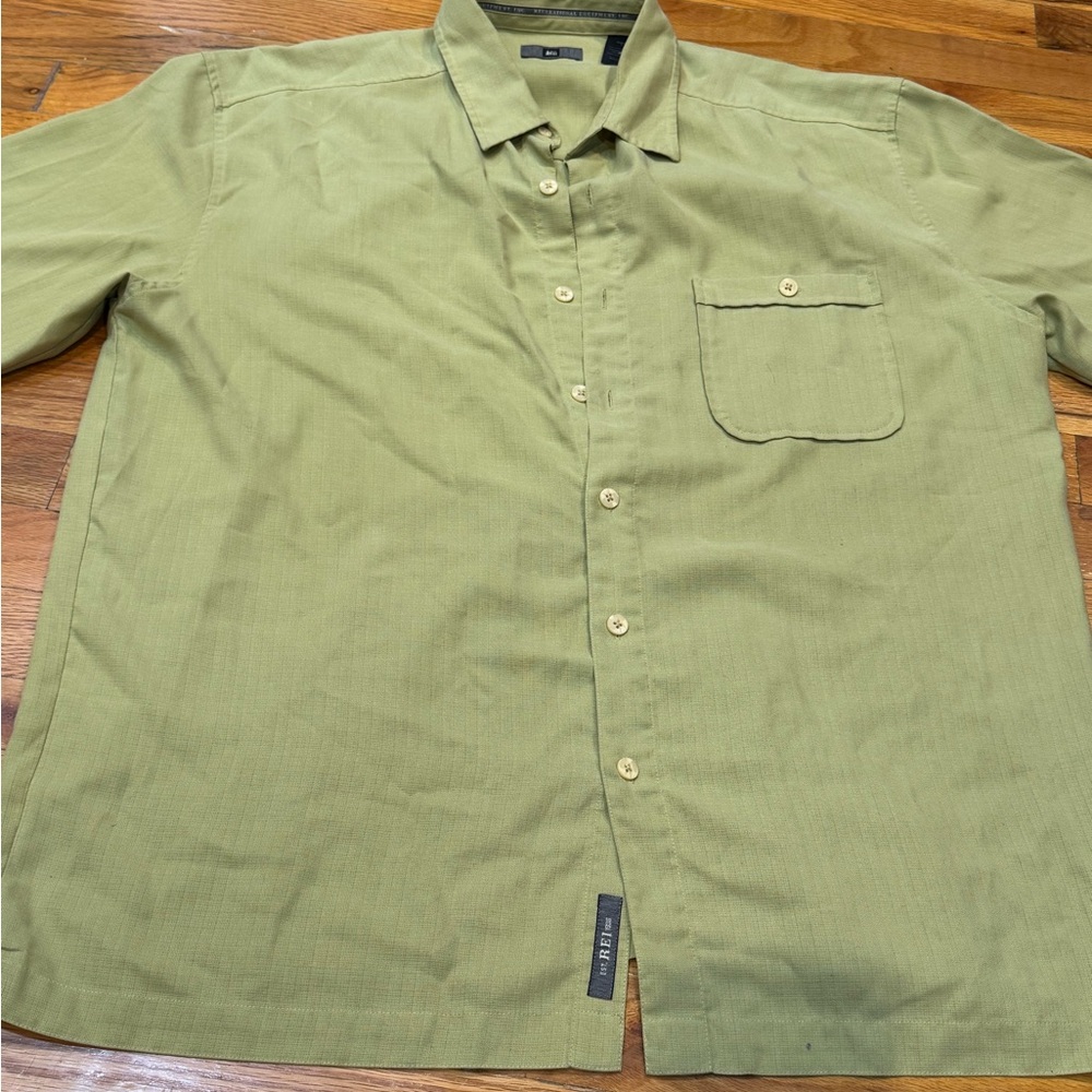 Men’s button down shirt